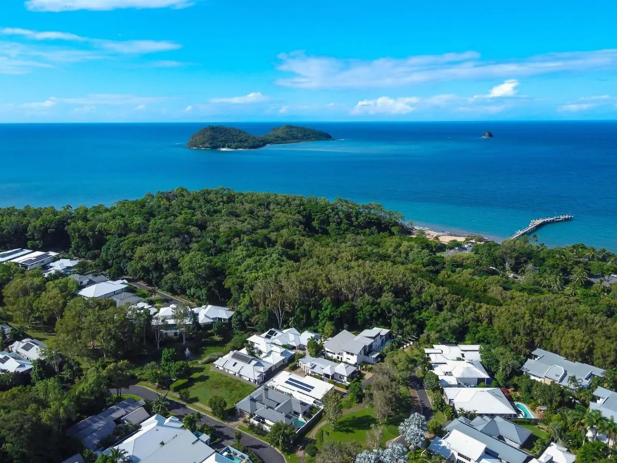 Holiday home Pura Vida - Tropical Luxury Living Villa Palm Cove