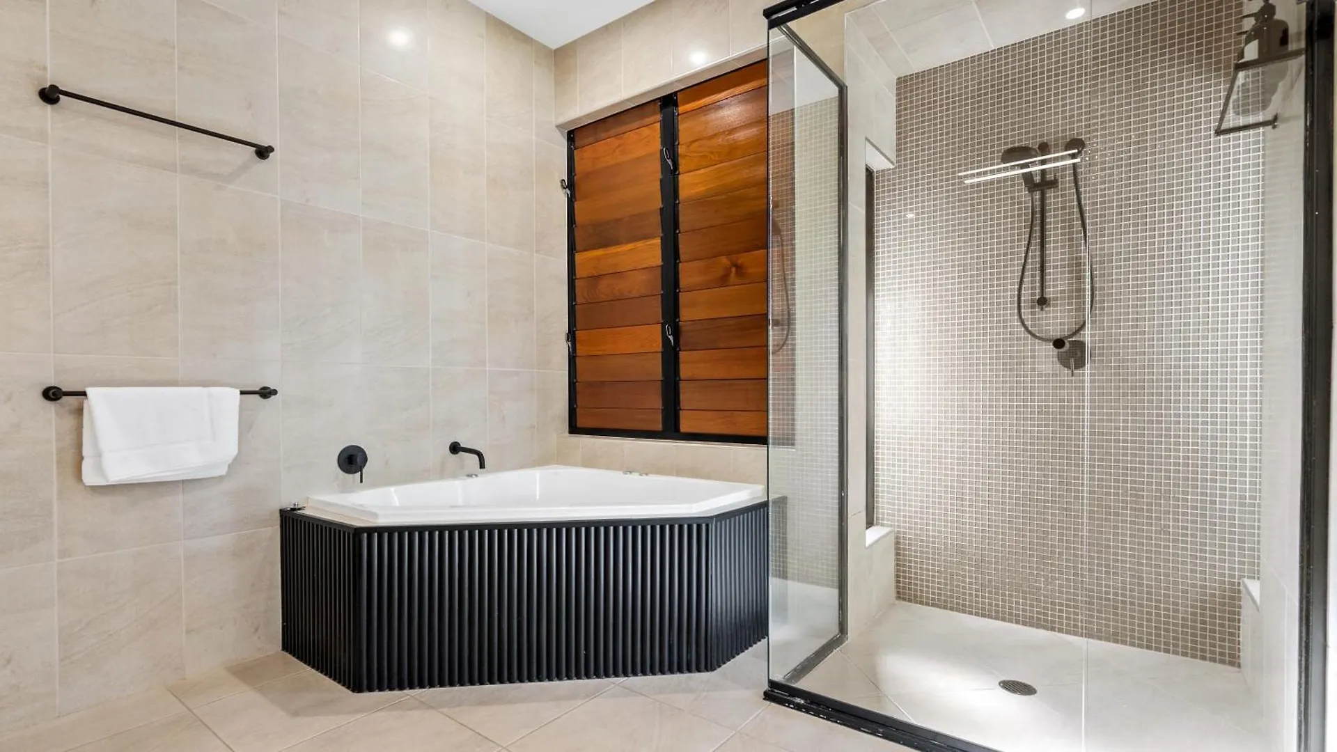 Pura Villa - Tropical Luxury Living Palm Cove 0*,
