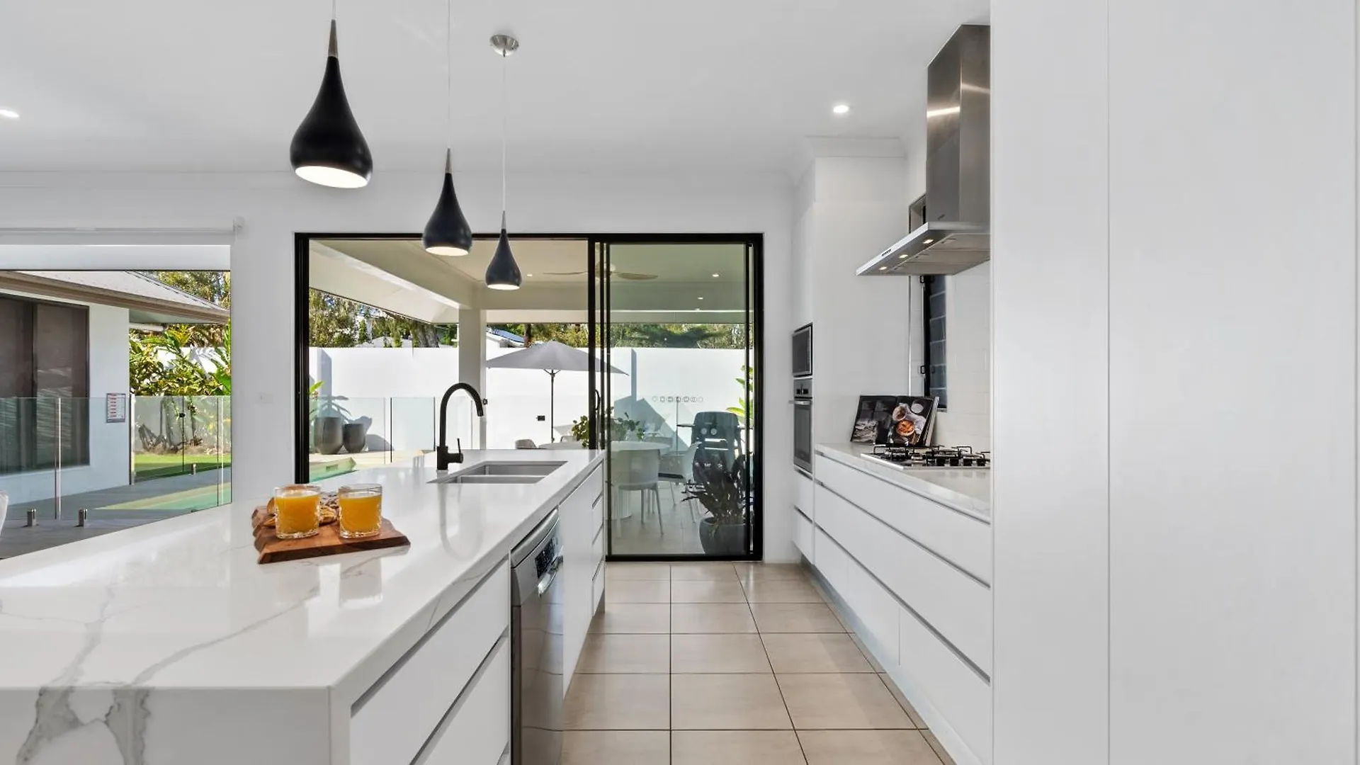 Vakantiehuis Pura Villa - Tropical Luxury Living Palm Cove